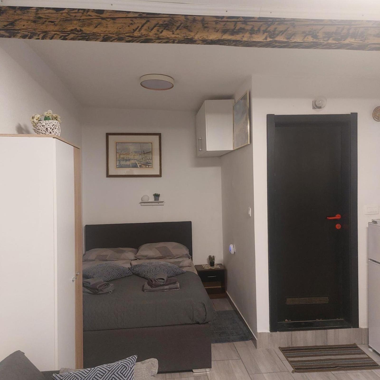 Apartma Romeo Πιράν Εξωτερικό φωτογραφία
